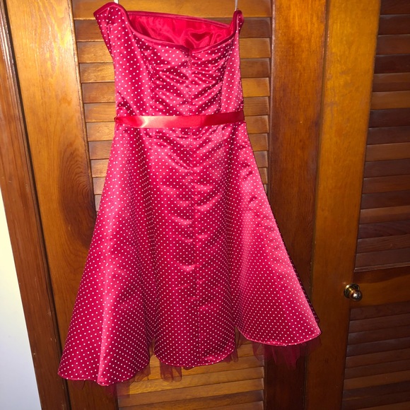 Strapless dress - Picture 4 of 4